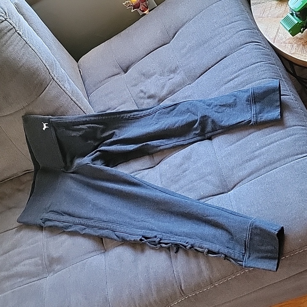 Victorias secret PINK yoga pants/ capris